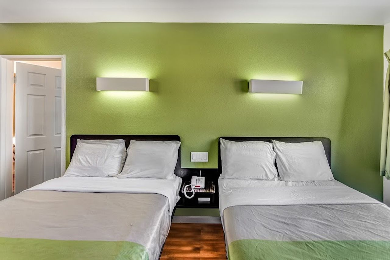 Photo of Motel 6 Visalia, CA