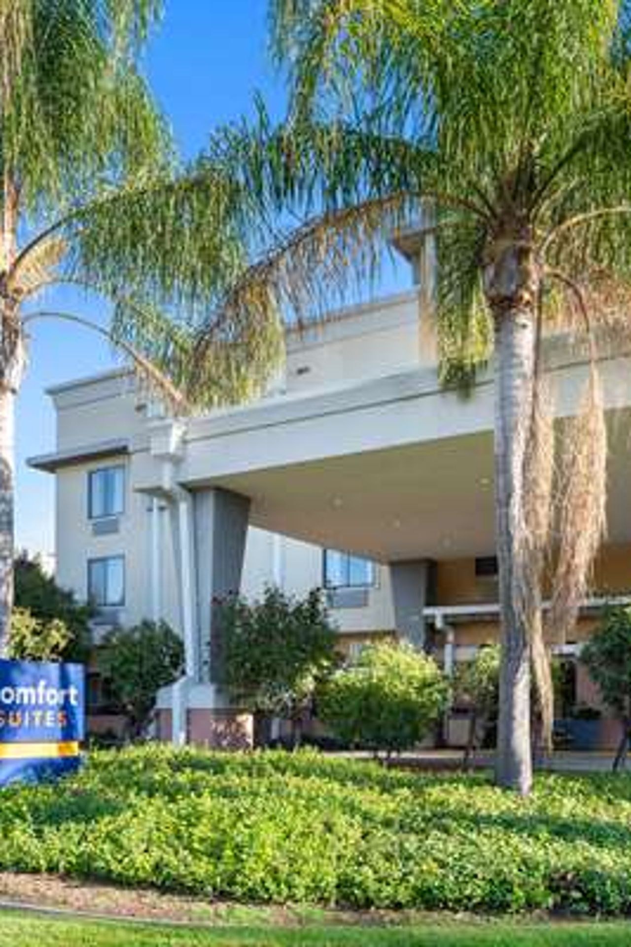 Photo of Comfort Suites Suites Vacaville-Napa Valley Area