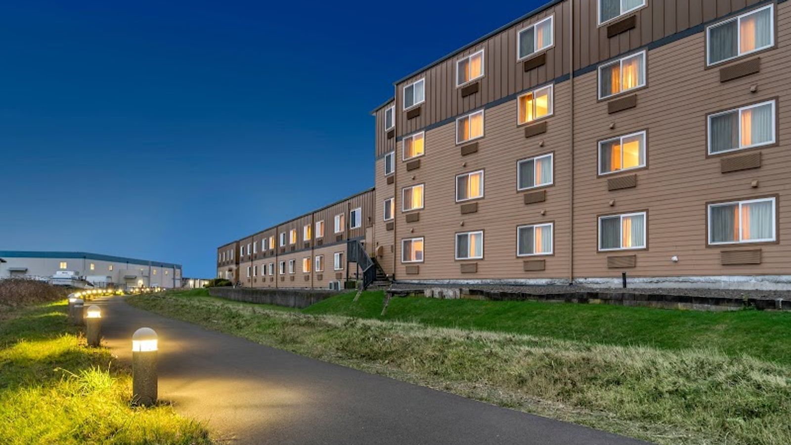 Photo of Lloyd Hotel Astoria Bayfront, Ascend Hotel Collection