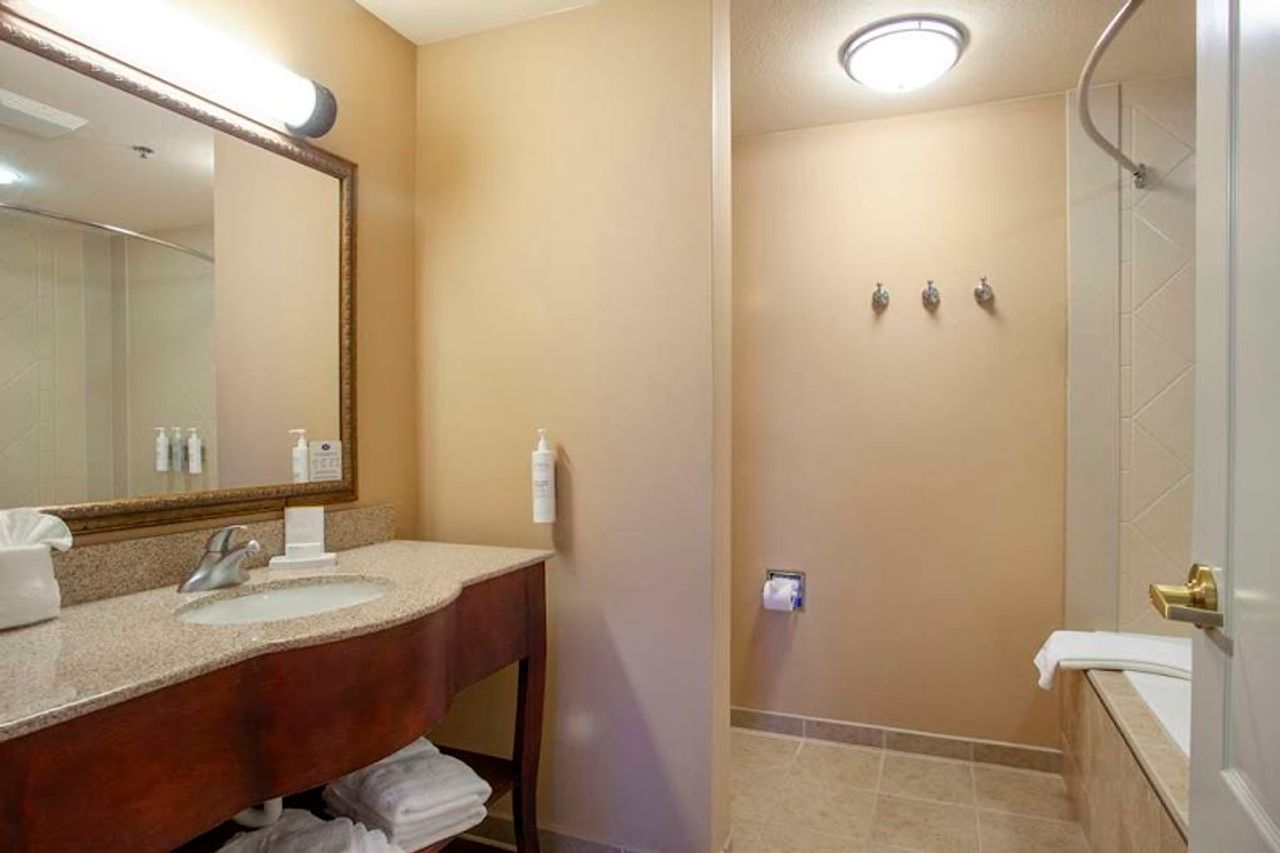 Photo of Hampton Inn & Suites Mountain Home