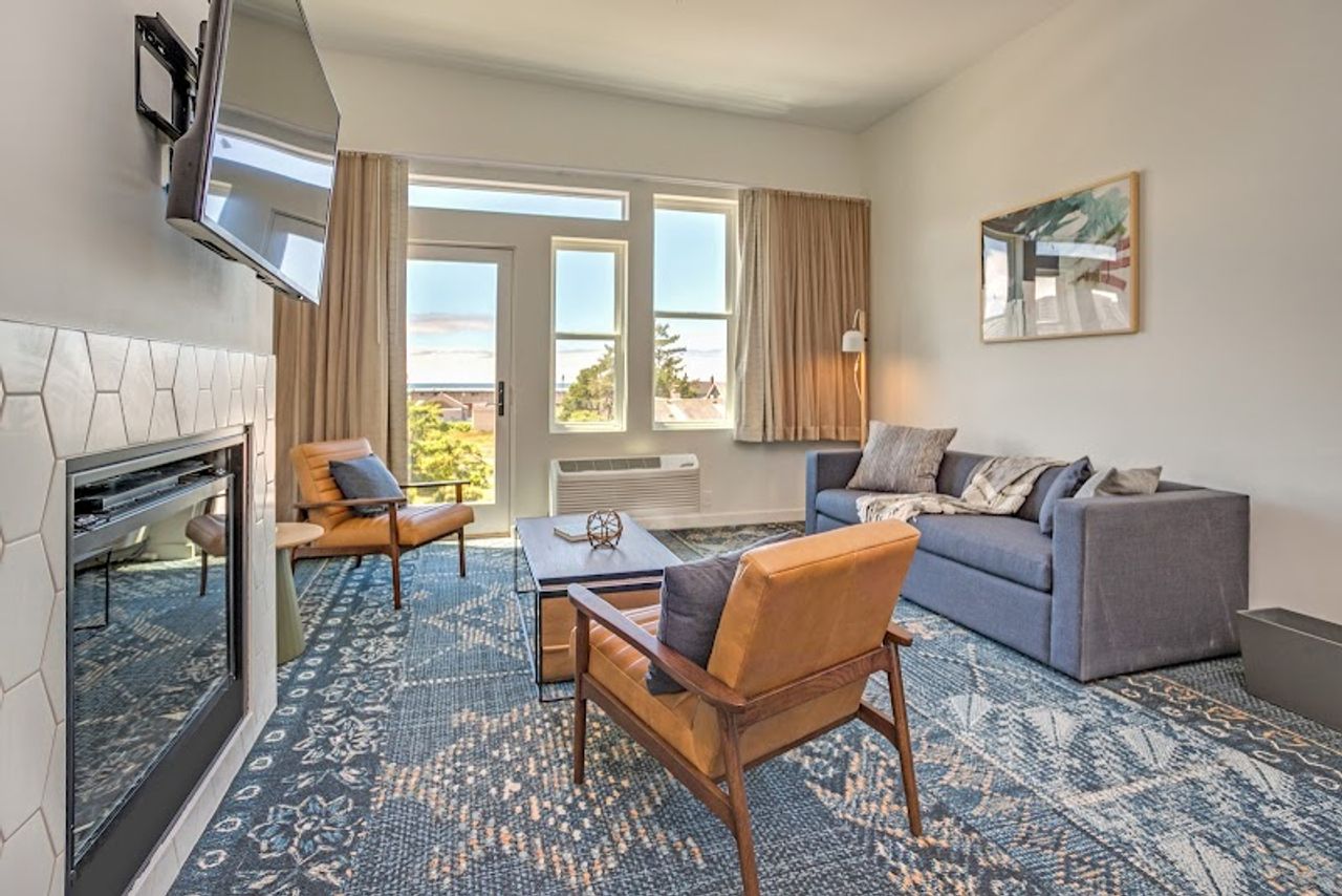 Photo of SaltLine Hotel