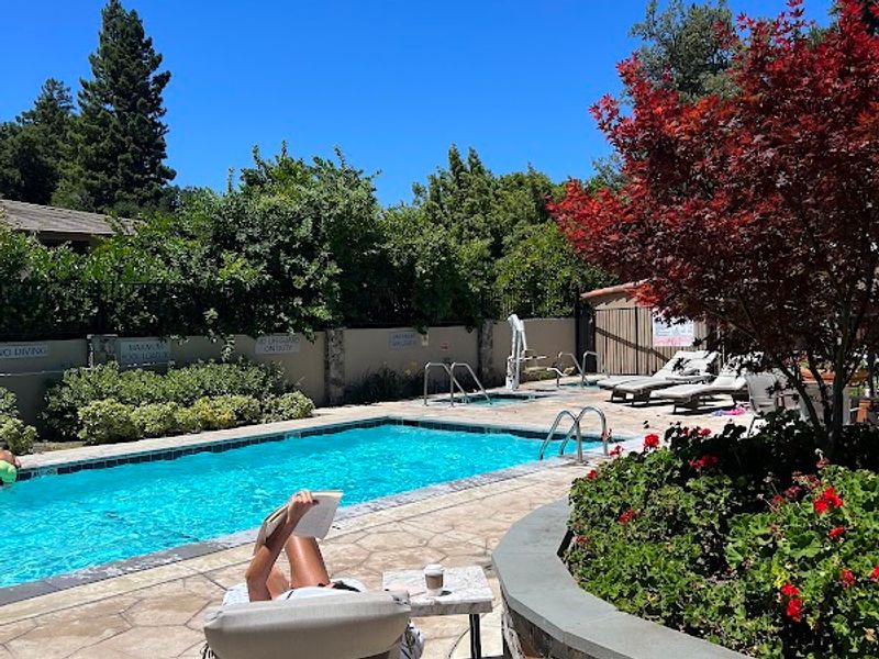 Photo of Courtyard Palo Alto Los Altos