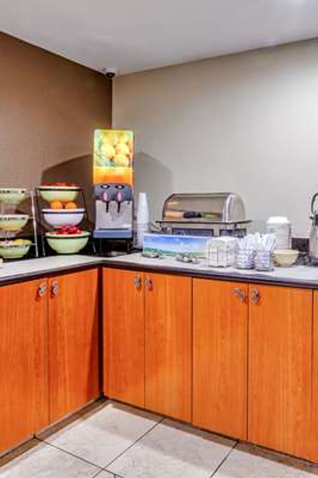 Photo of Quality Inn near Six Flags Discovery Kingdom-Napa Valley
