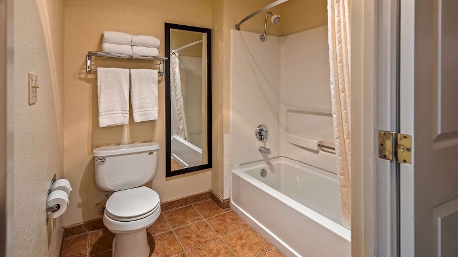 Photo of Best Western Luxury Inn