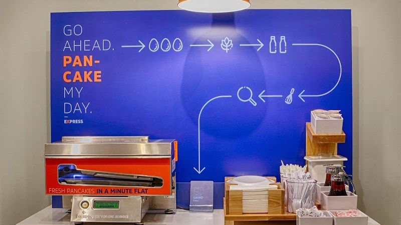 Photo of Holiday Inn Express Eugene - Springfield, an IHG Hotel - Complimentary breakfast