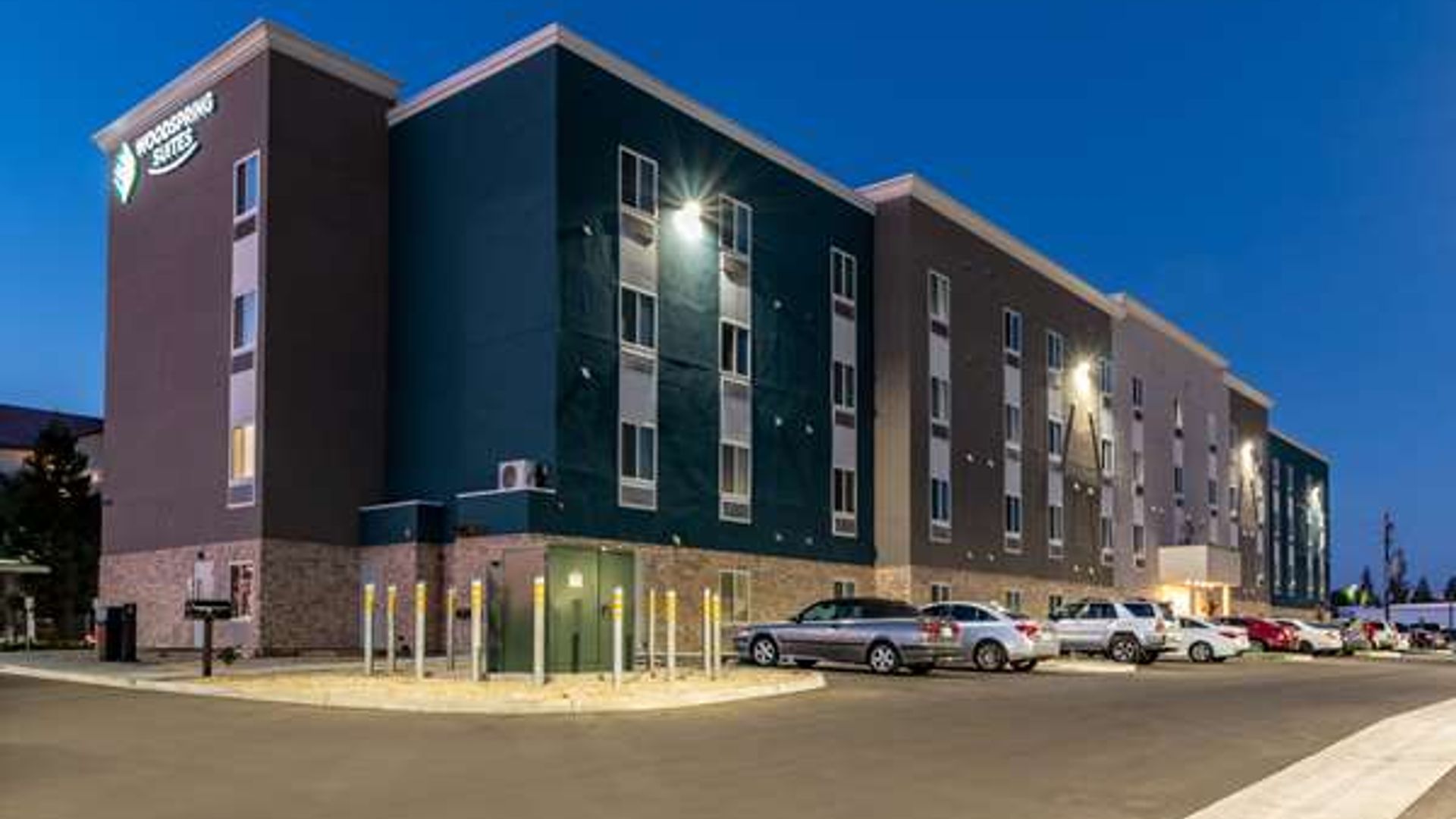 WoodSpring Suites Bakersfield Airport