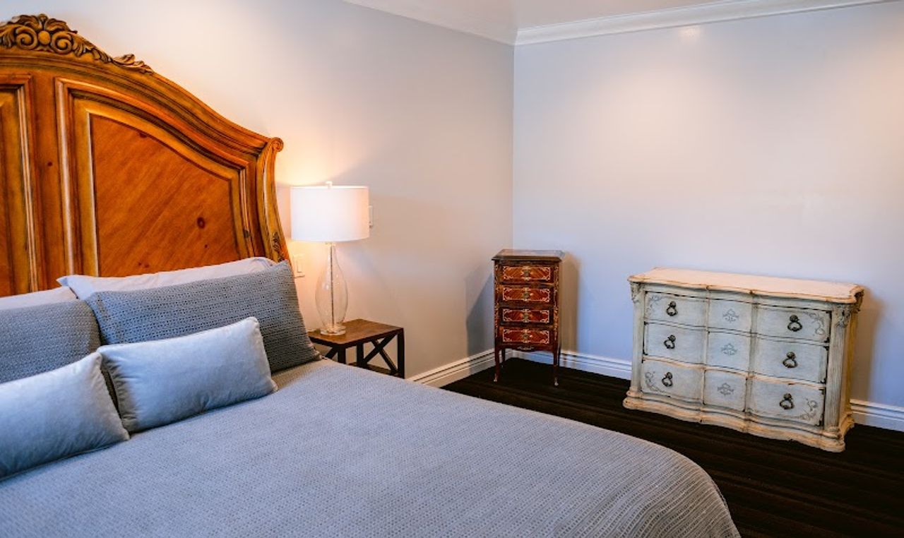 Photo of Napa Valley Hotel and Suites