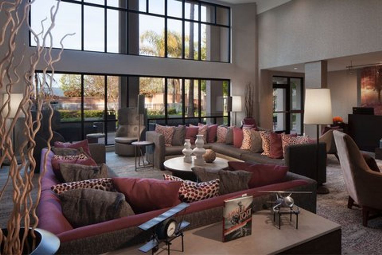 Photo of Courtyard Oakland Airport