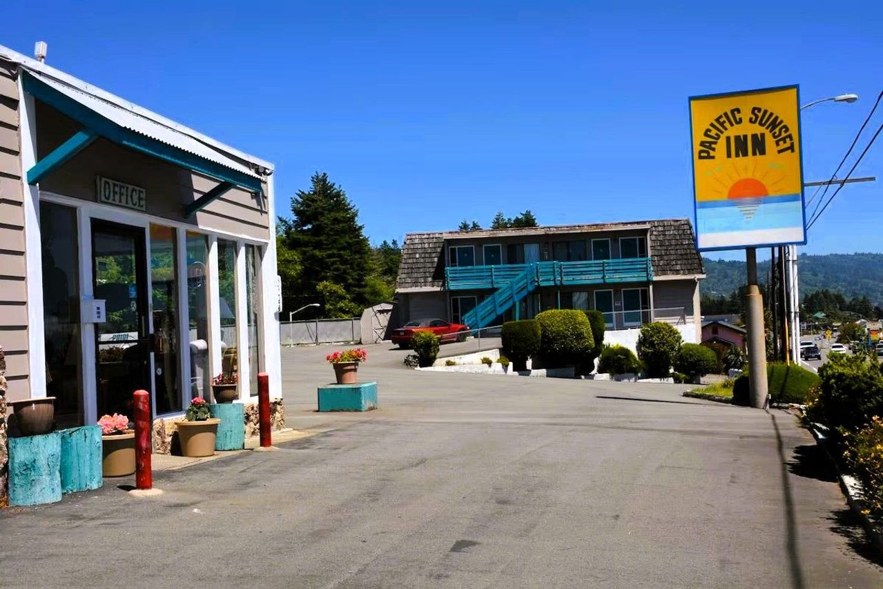 Pacific Sunset Inn