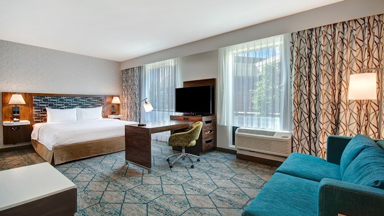 Photo of Hampton Inn & Suites Sunnyvale Silicon Valley