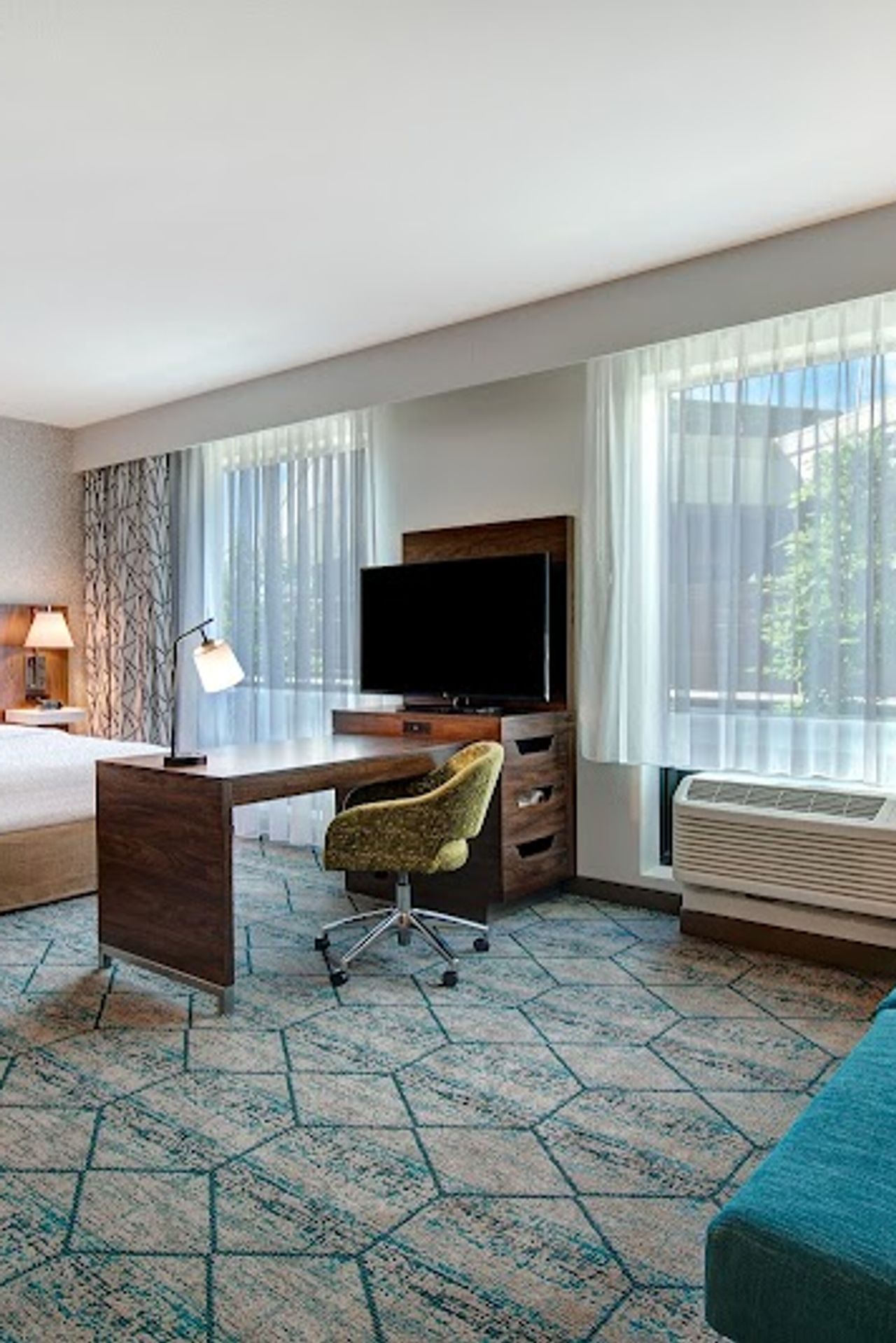 Photo of Hampton Inn & Suites Sunnyvale Silicon Valley