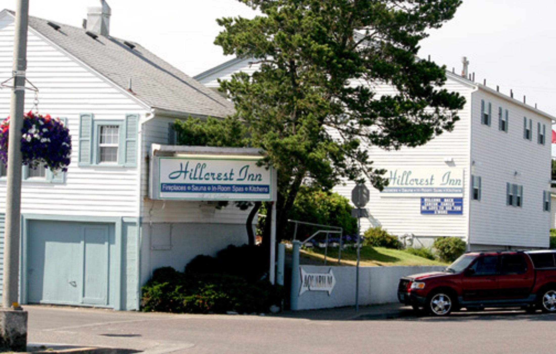 Seaside Hillcrest Inn and Hillcrest House