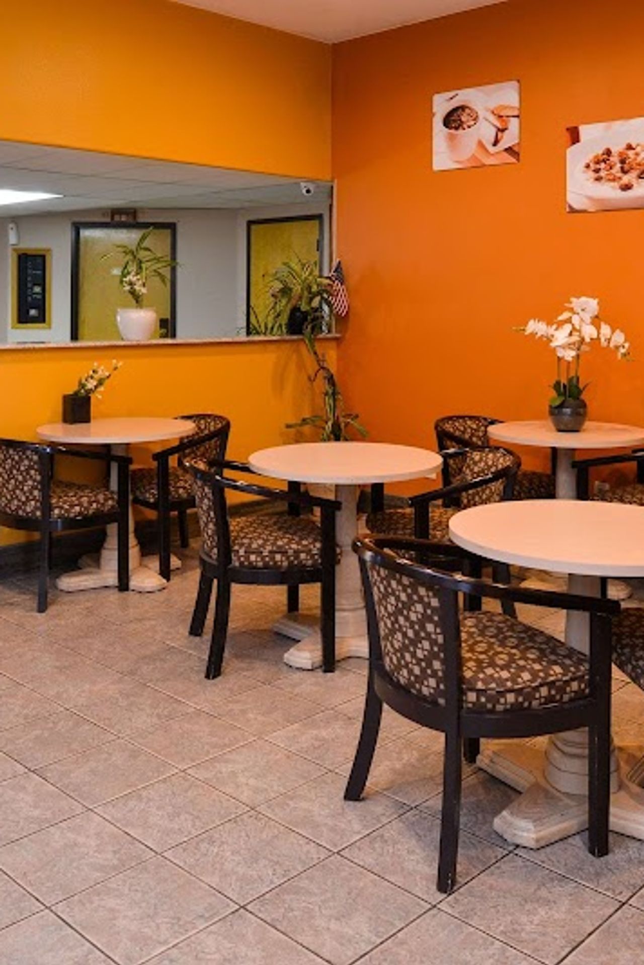 Photo of Americas Best Value Inn & Suites Madera