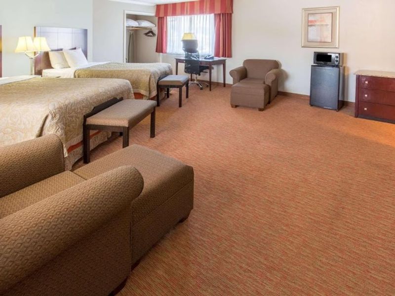 Photo of Global Inn