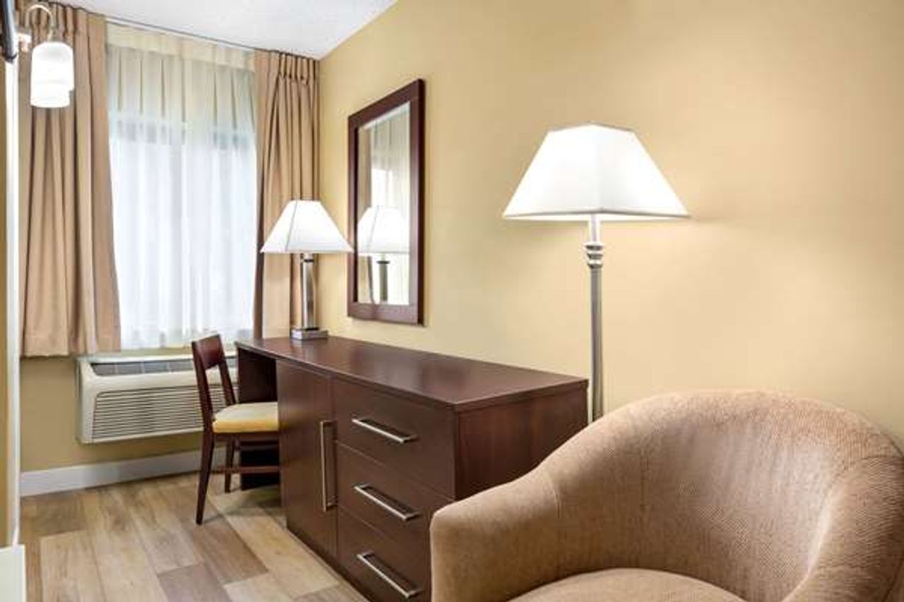 Photo of Travelodge by Wyndham Presidio San Francisco