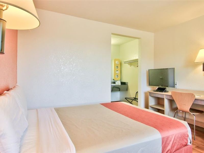 Photo of Motel 6 Sacramento, CA – South Sacramento & Elk Grove