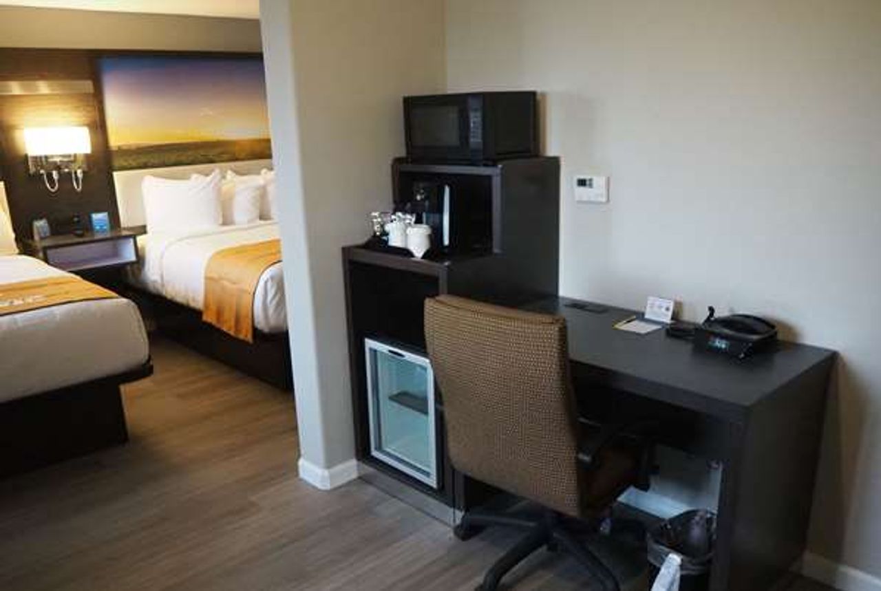 Photo of Days Inn by Wyndham Galt/Elk Grove South