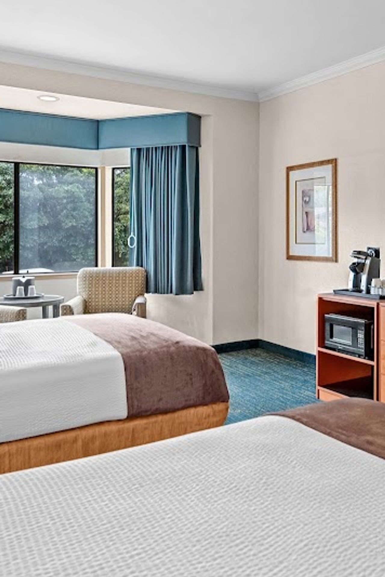 Photo of Best Western De Anza Inn - Room, 2 Queen Beds, Seating area, Flat TV, Work Desk, Coffee Machine