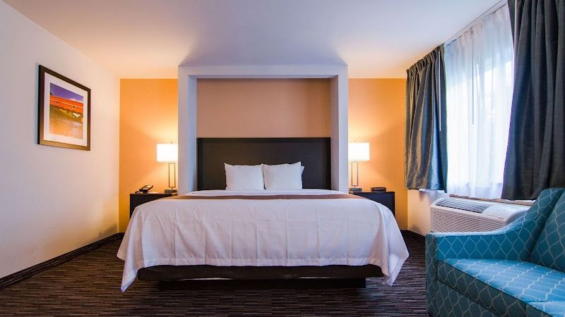 Photo of Cottage Grove Inn