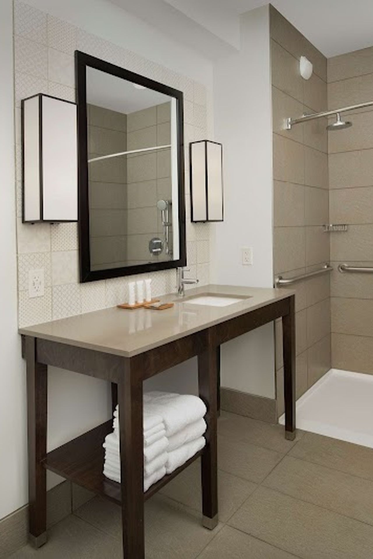 Photo of Country Inn & Suites by Radisson, Seattle-Tacoma International Airport, WA