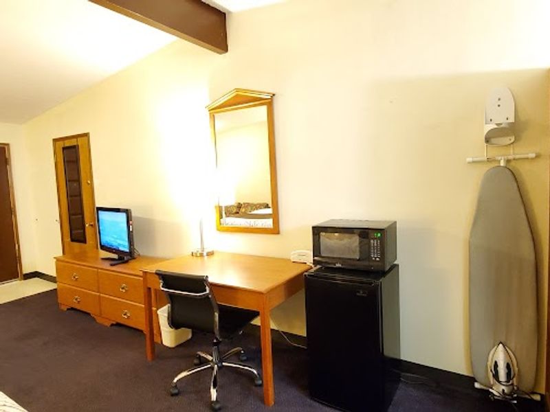 Photo of Olympic Inn & Suites