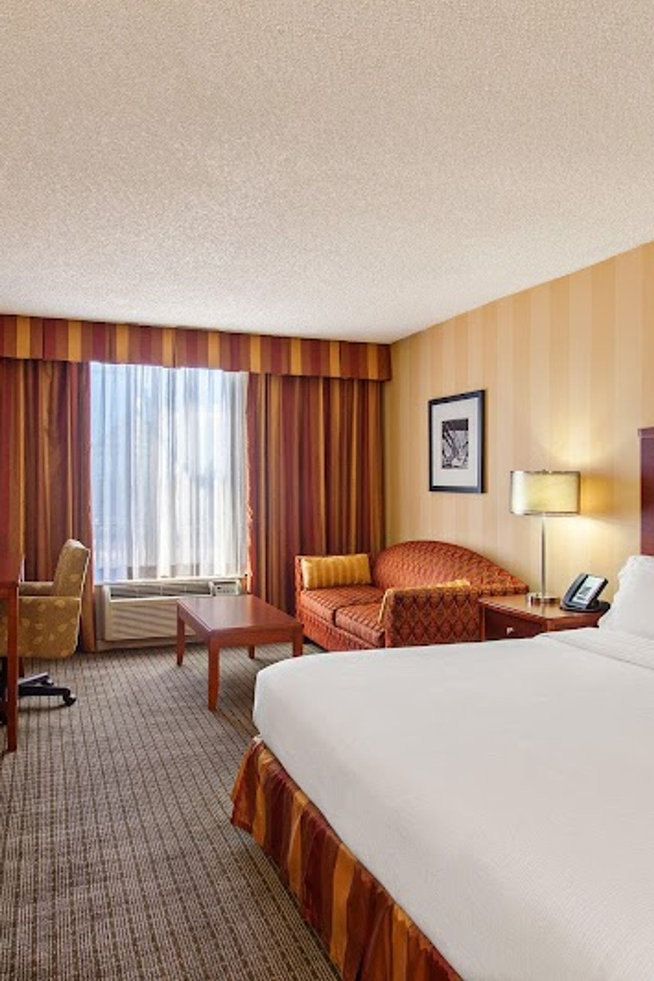 Photo of Holiday Inn Sacramento Downtown - Arena, an IHG Hotel