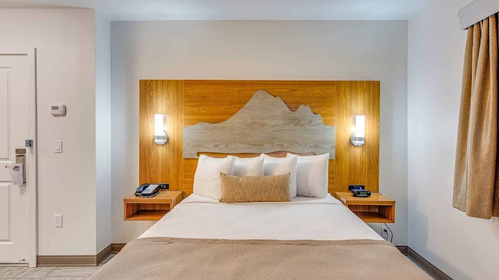 Photo of The Marshall Suites