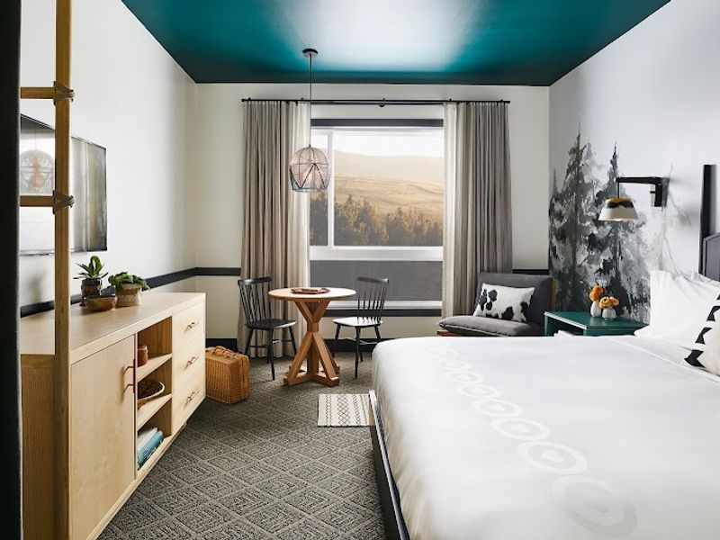 Photo of El Capitan Hotel - Room