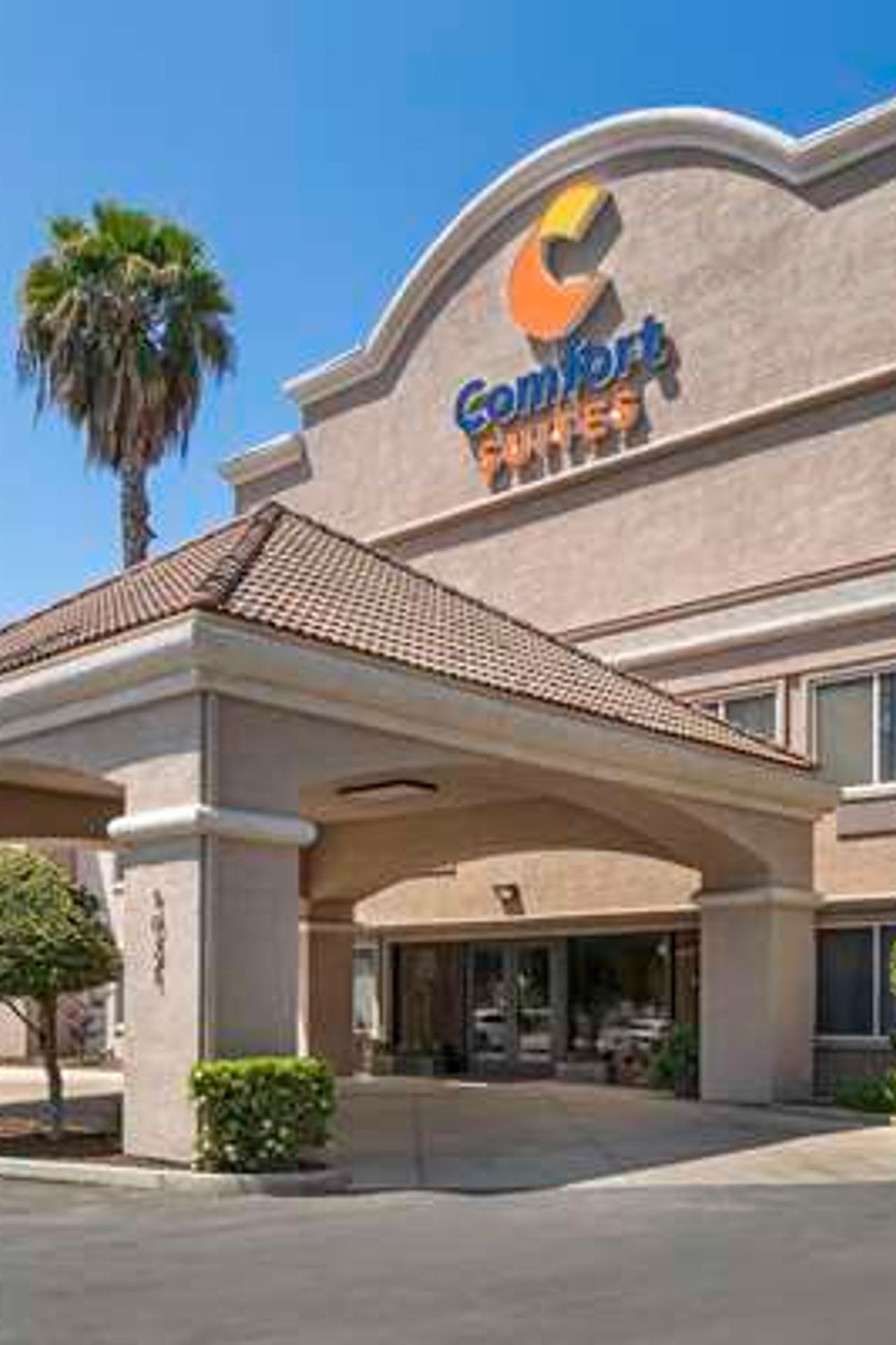 Photo of Comfort Suites