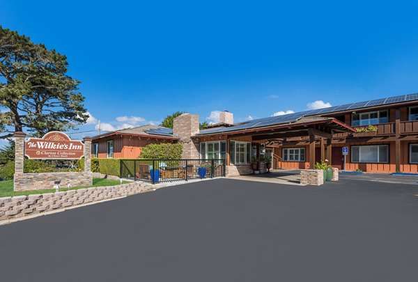 Photo of Clarion Collection Wilkie's Inn Pacific Grove - Monterey - Exterior, Property entrance