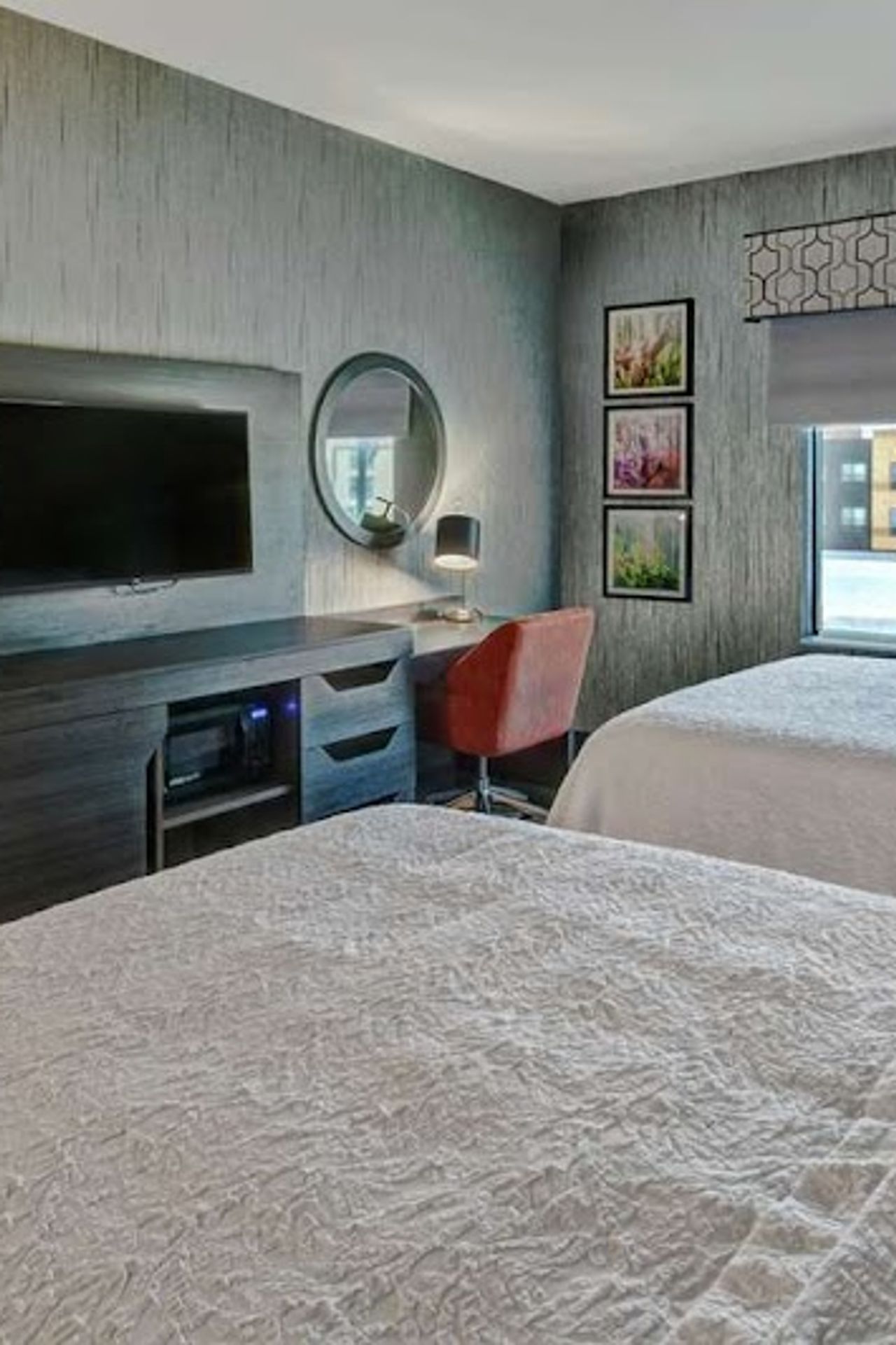 Photo of Hampton Inn Fresno Airport