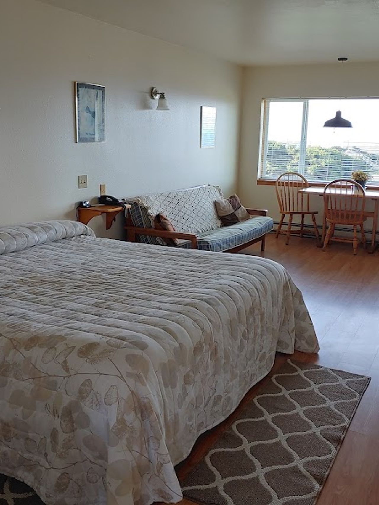 Photo of Dublin House - Yachats, Oregon Hwy 101 - Room, Sofa, Dining Table