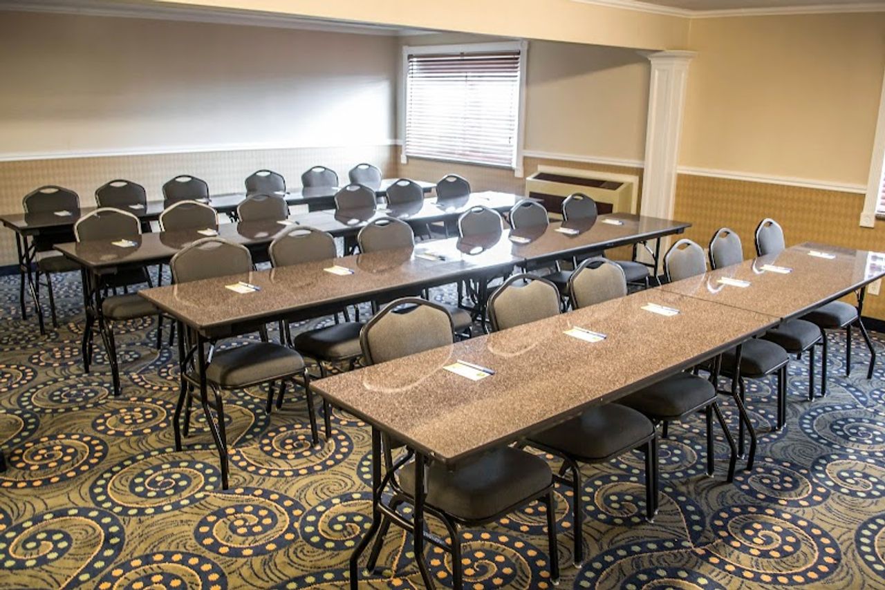 Photo of Comfort Inn & Suites Beaverton - Portland West