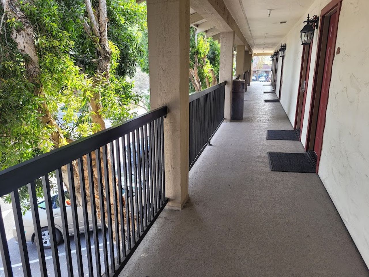 Photo of Mission Inn & Suites