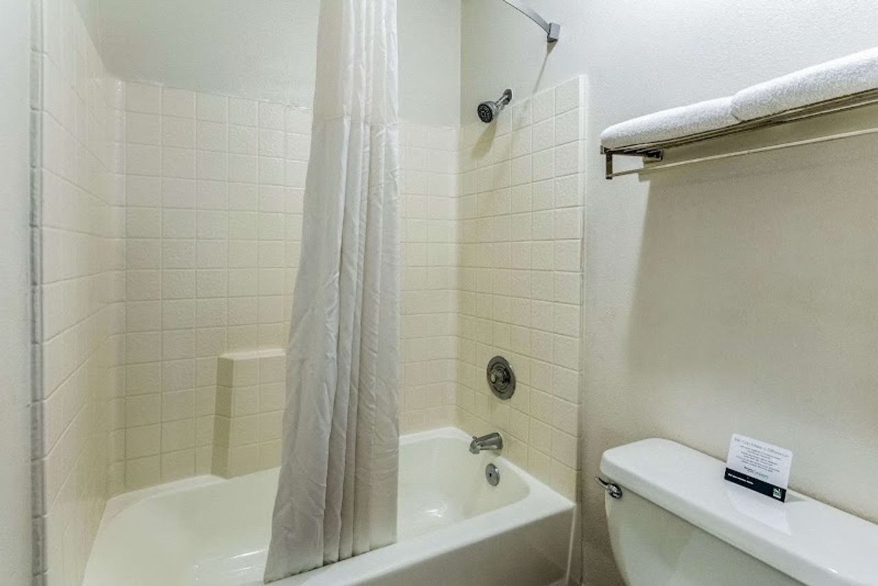 Photo of Quality Inn Fresno Near University