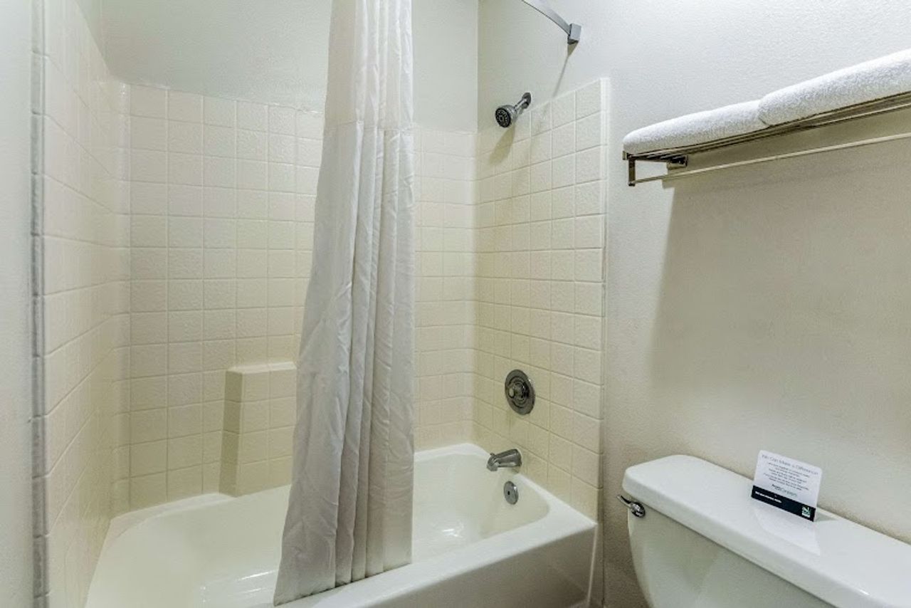 Photo of Quality Inn Fresno Near University