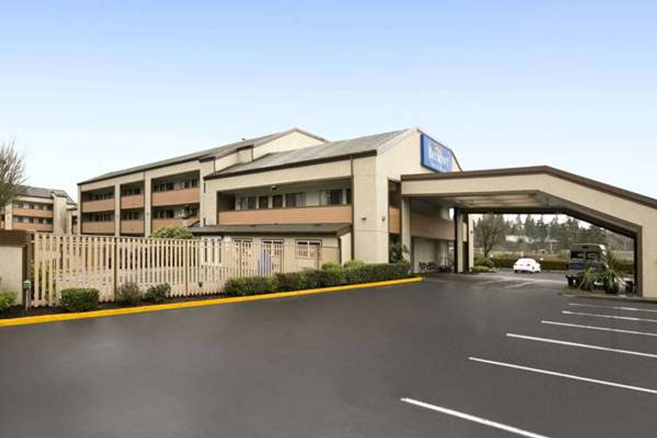 Photo of Baymont by Wyndham Seattle/Kirkland WA