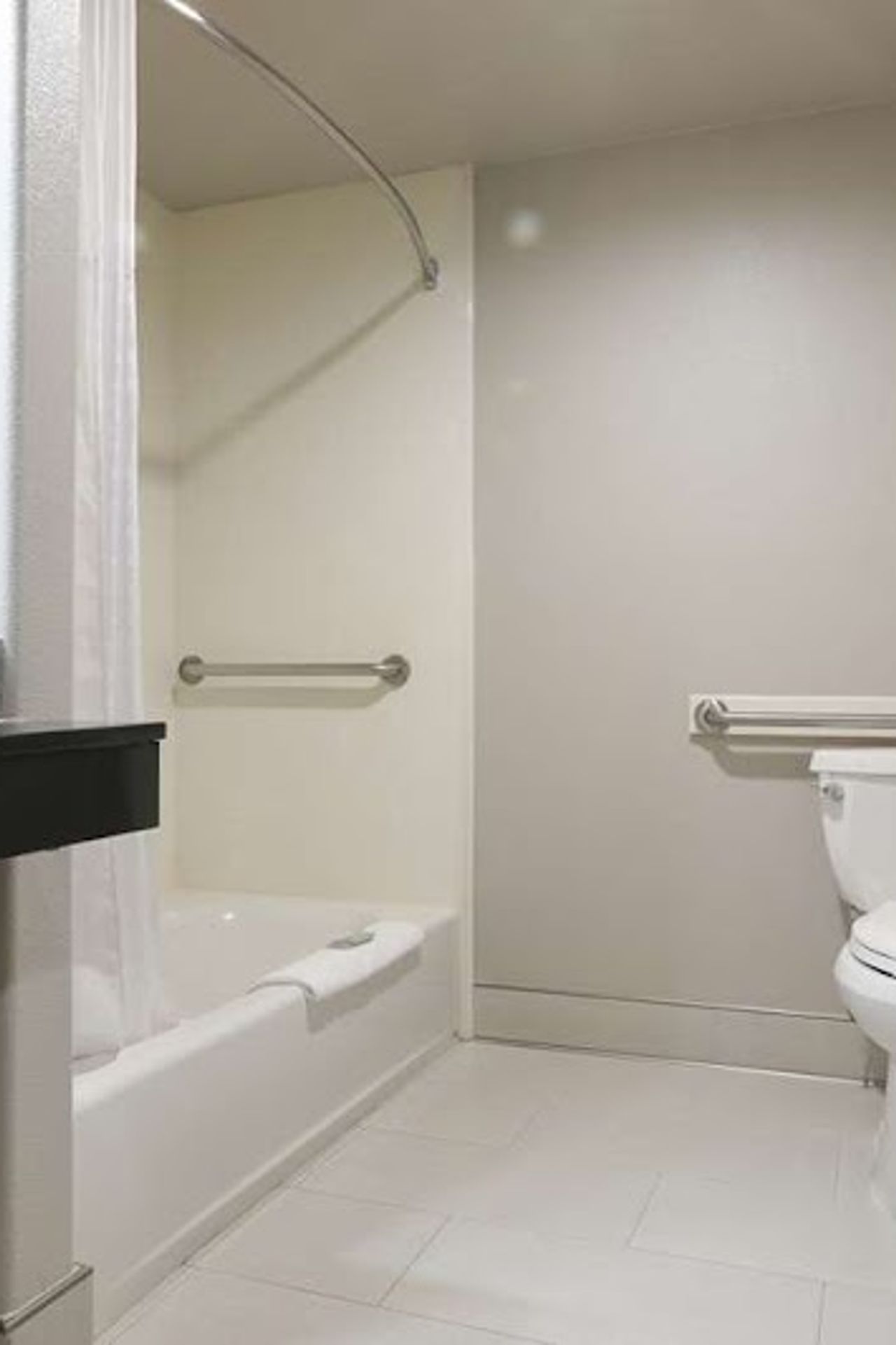 Photo of Best Western Lanai Garden Inn & Suites