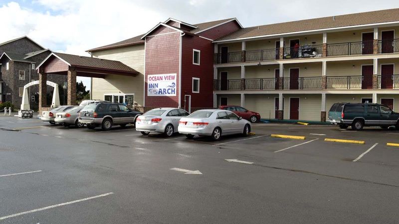 Oceanview Inn At The Arch - Free Parking