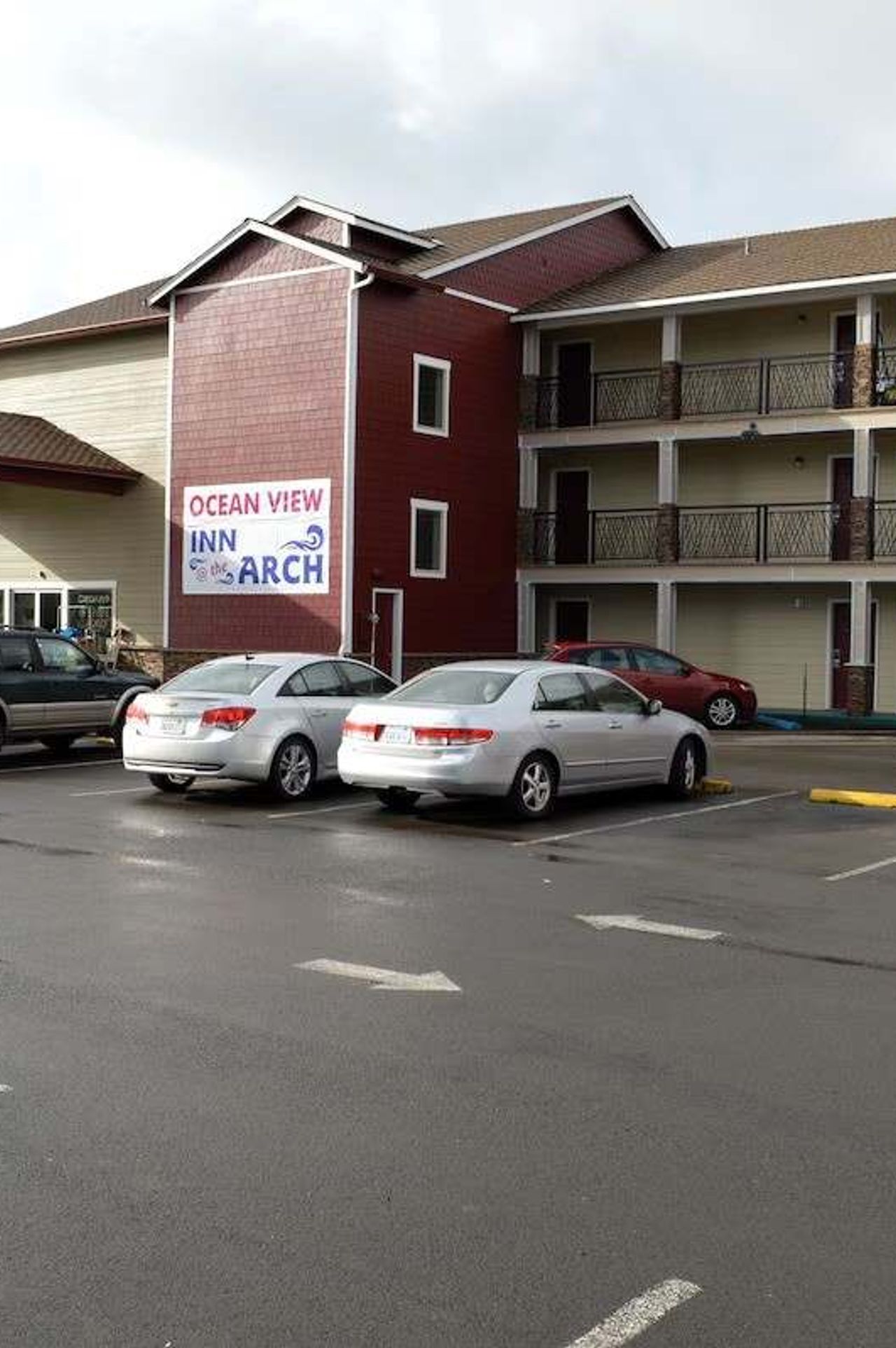 Oceanview Inn At The Arch - Free Parking