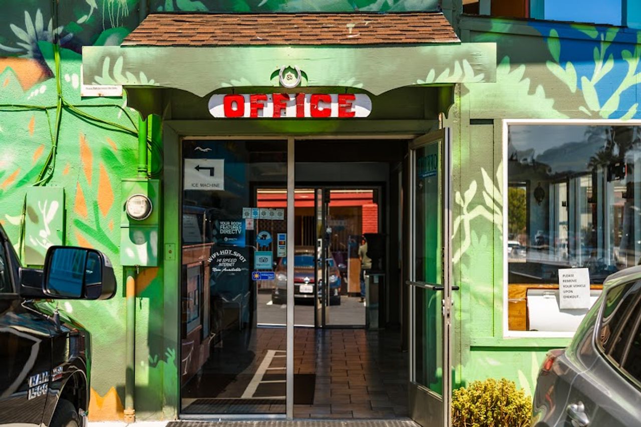 Photo of Aqua Breeze Inn