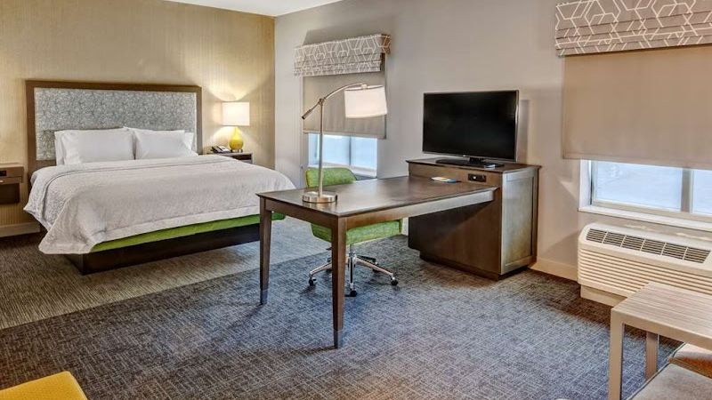 Photo of Hampton Inn & Suites San Jose Airport