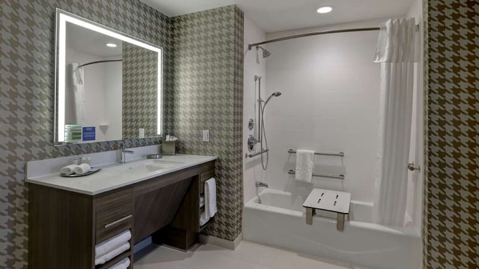 Photo of Home2 Suites by Hilton Turlock