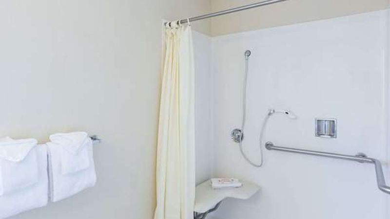 Photo of Travelodge by Wyndham Santa Rosa Wine Country