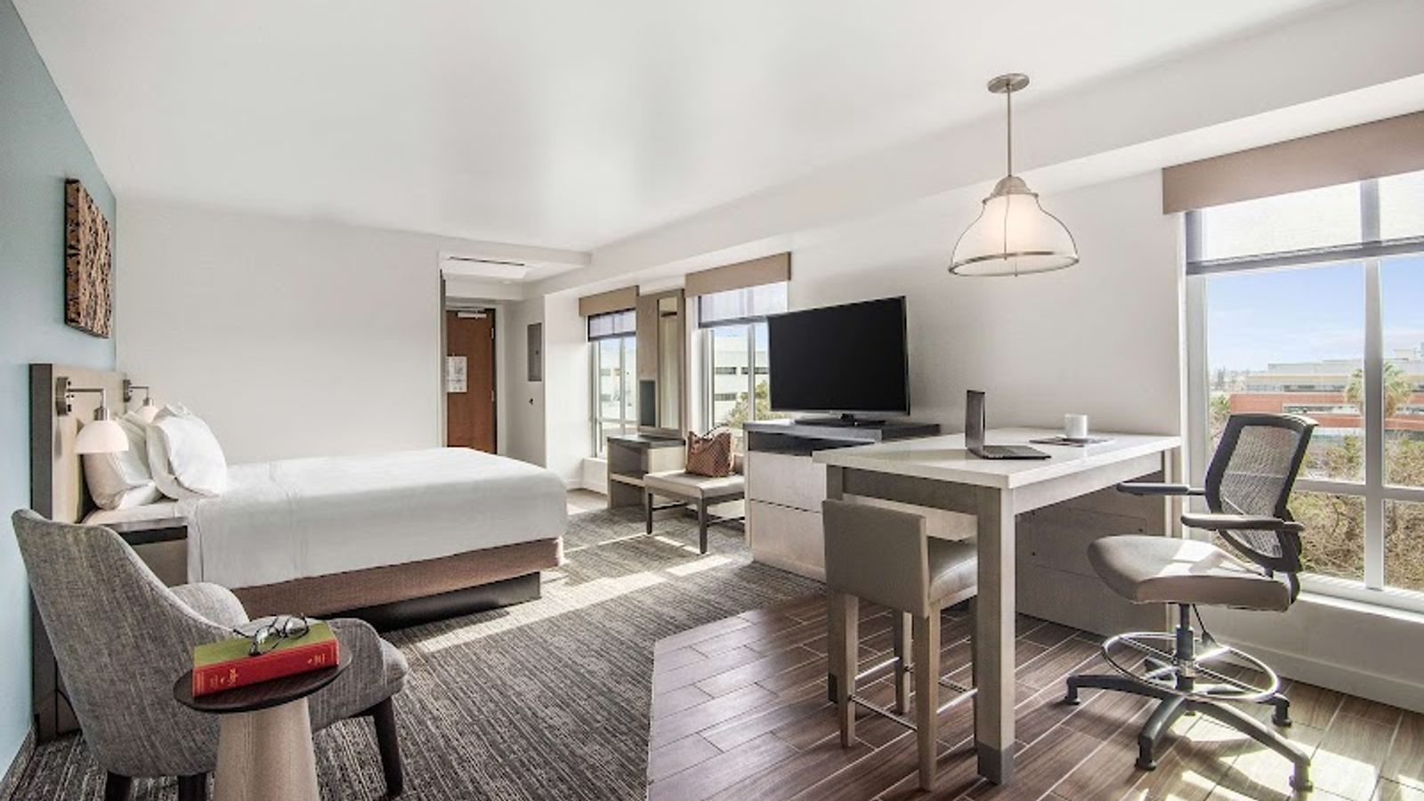 Photo of Hyatt House Sacramento / Midtown