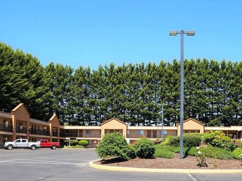 McMinnville Inn