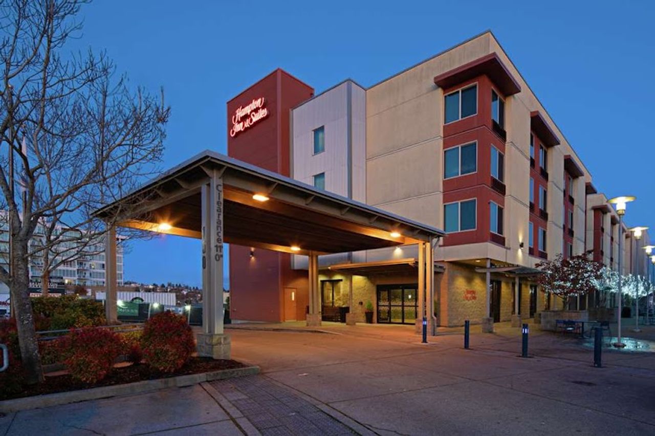 Photo of Hampton Inn & Suites Bremerton