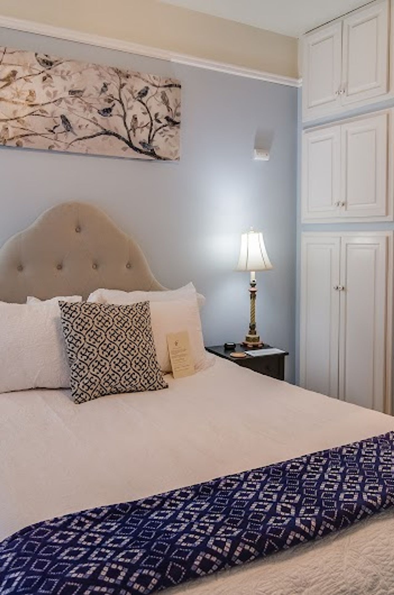 Photo of The Campbell House Inn - Room