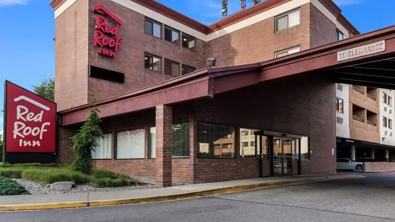 Red Roof Inn Seattle Airport - SEATAC