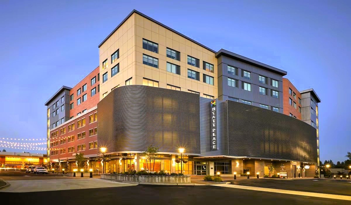 Hyatt Place Eugene / Oakway Center